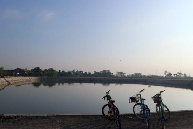 Wisata Embung Karangasem