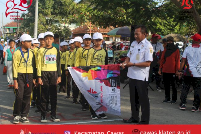 Lomba Gerak jalan antar SD se Kecamatan Cawas