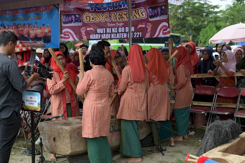 Lestarikan Tradisi Petani dengan Festival Gejog Lesung Kecamatan Cawas 2025