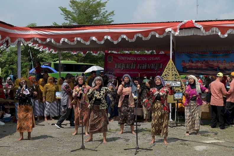 Lestarikan Tradisi Petani dengan Festival Gejog Lesung Kecamatan Cawas 2025
